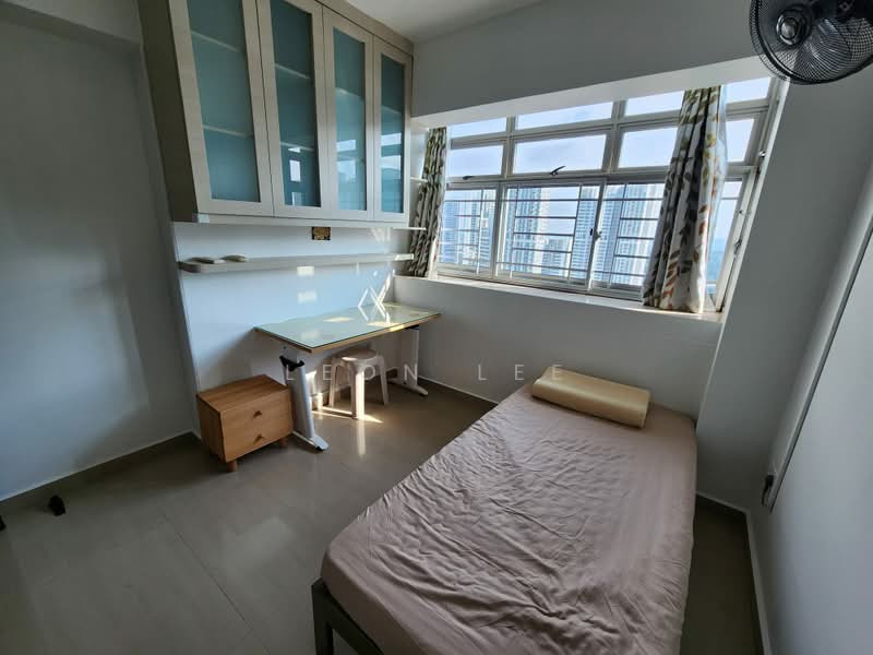 48 Strathmore Avenue, 48 Strathmore Avenue, Room Rental, 150 sqft, HDB Flat For Rent, by Leon Lee, 500165216 - Bedroom - PropertyGuru.com.sg
