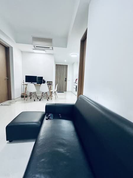 Parc Botannia, 10 Fernvale Street, 2 Bedrooms, 581 sqft, Condominium For Sale, by Maria Loh, 500165224 - Living Room - PropertyGuru.com.sg