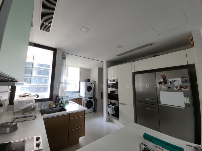 Leonie Parc View, 22 Leonie Hill Road, 4 Bedrooms, 2,260 sqft, Apartment For Rent, by Catherine Chua, 500165225 - Kitchen - PropertyGuru.com.sg