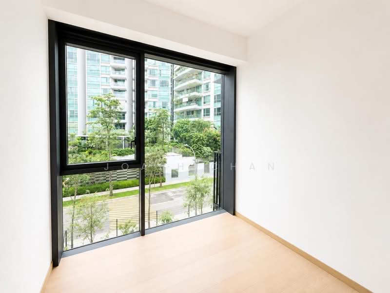 Jervois Mansion, 4 Jervois Close, 4 Bedrooms, 1,475 sqft, Condominium For Sale, by Joash Chan, 500165240 - Balcony - PropertyGuru.com.sg