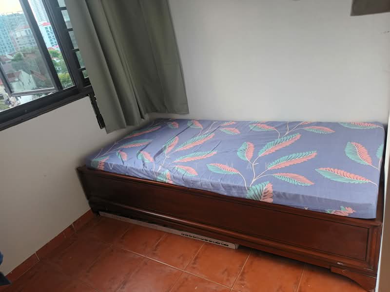 576 Ang Mo Kio Avenue 10, 576 Ang Mo Kio Avenue 10, Room Rental, 120 sqft, HDB Flat For Rent, by Violet Mak, 500165251 - Bedroom - PropertyGuru.com.sg