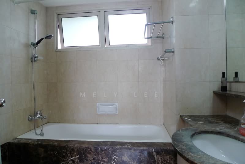 The Gardens at Bishan, 1 Sin Min Walk, 3 Bedrooms, 1,206 sqft, Condominium For Rent, by Mely Lee, 500165253 - Bathroom - PropertyGuru.com.sg