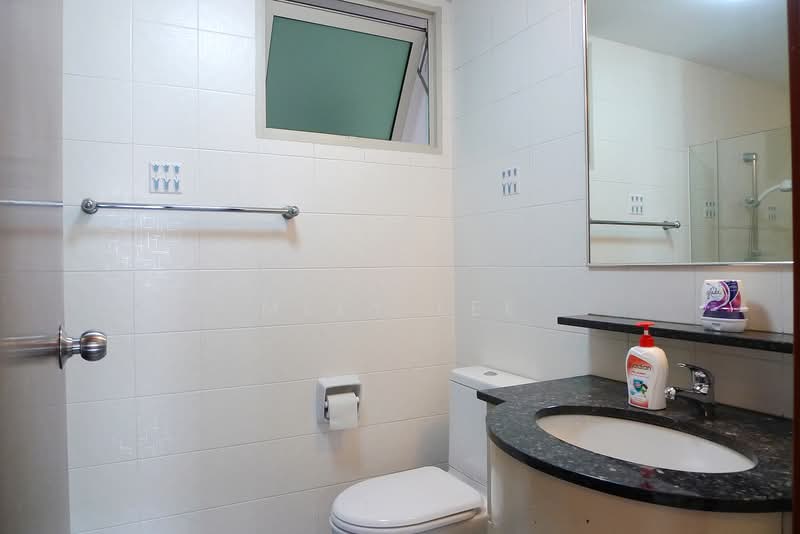 The Gardens at Bishan, 1 Sin Min Walk, 3 Bedrooms, 1,206 sqft, Condominium For Rent, by Mely Lee, 500165253 - Bathroom - PropertyGuru.com.sg