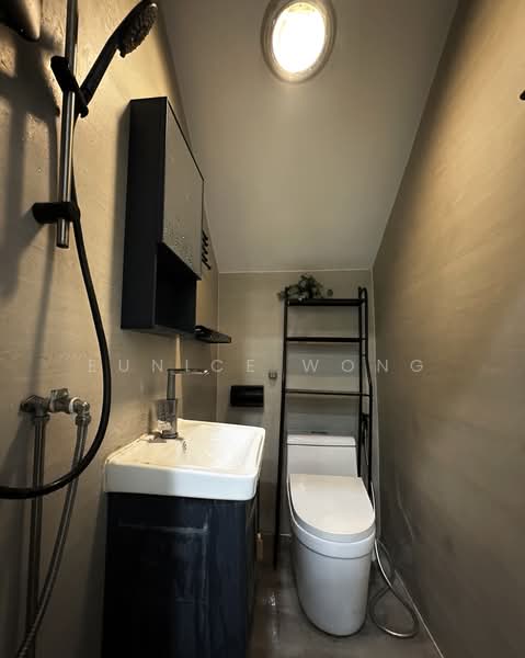 Westwood Park, Westwood Crescent, Room Rental, 150 sqft, Terraced House For Rent, by Eunice Wong, 500165260 - Bathroom - PropertyGuru.com.sg