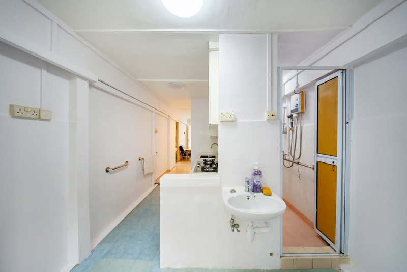 55 Lorong 5 Toa Payoh, 55 Lorong 5 Toa Payoh, 1 Bedroom, 463 sqft, HDB Flat For Sale, by Jerome Yap, 500165263 - Kitchen - PropertyGuru.com.sg