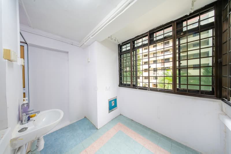 55 Lorong 5 Toa Payoh, 55 Lorong 5 Toa Payoh, 1 Bedroom, 463 sqft, HDB Flat For Sale, by Jerome Yap, 500165263 - Bathroom - PropertyGuru.com.sg