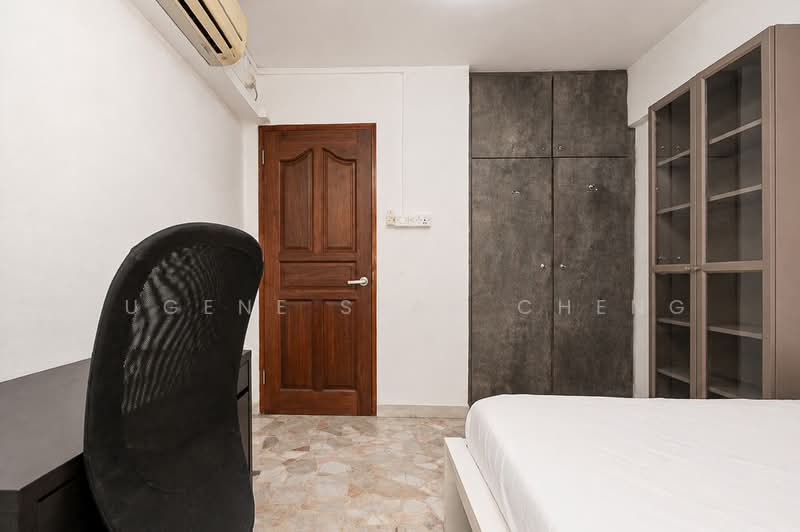 706 Clementi West Street 2, 706 Clementi West Street 2, 2 Bedrooms, 732 sqft, HDB Flat For Sale, by Eugene Sean Cheng, 500165273 - Bedroom - PropertyGuru.com.sg