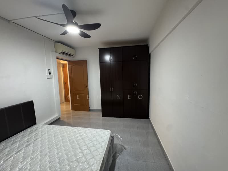 932 Tampines Street 91, 932 Tampines Street 91, Room Rental, 250 sqft, HDB Flat For Rent, by Maureen Neo 梁美鸾, 500165281 - Bedroom - PropertyGuru.com.sg
