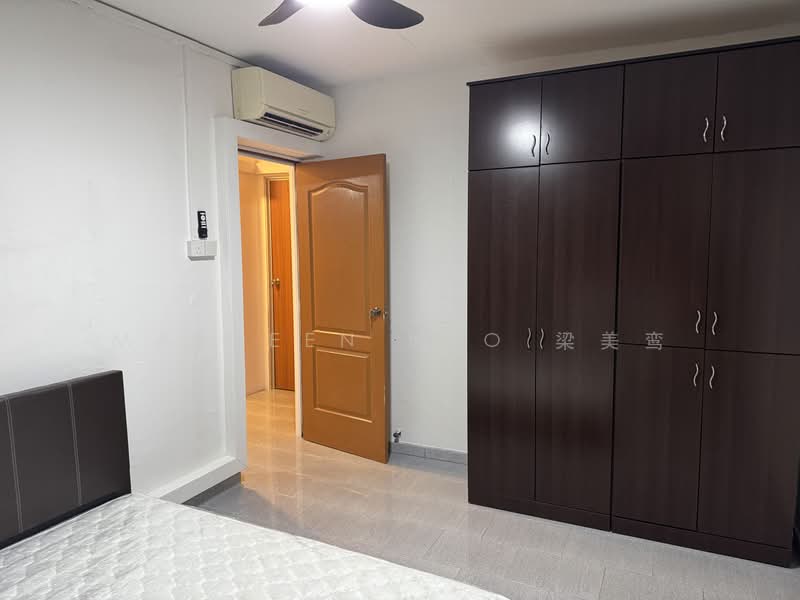 932 Tampines Street 91, 932 Tampines Street 91, Room Rental, 250 sqft, HDB Flat For Rent, by Maureen Neo 梁美鸾, 500165281 - Bedroom - PropertyGuru.com.sg