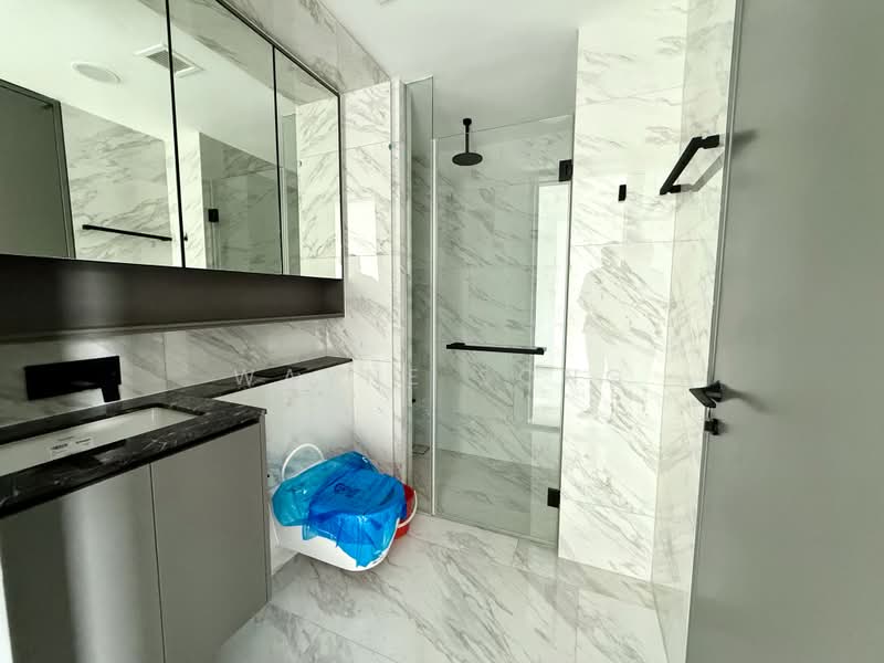 The Landmark, 173 Chin Swee Road, 1 Bedroom, 495 sqft, Condominium For Rent, by Wayne Song, 500165282 - Bathroom - PropertyGuru.com.sg