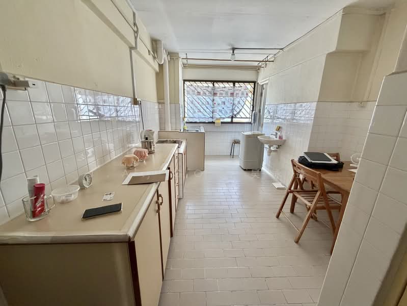 105 Bishan Street 12, 105 Bishan Street 12, 2 Bedrooms, 689 sqft, HDB Flat For Sale, by J.A. Goh 吴永益, 500165284 - Kitchen - PropertyGuru.com.sg