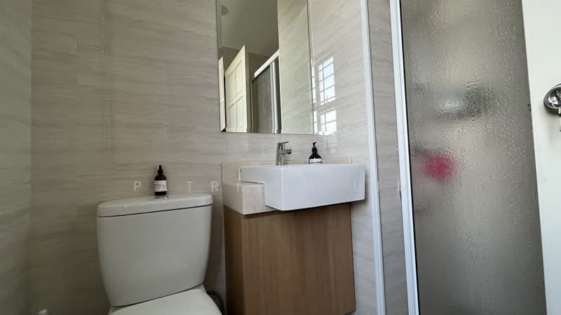 The Morningside, 1 Jalan Kuala, 4 Bedrooms, 2,411 sqft, Condominium For Sale, by Patricia Lim, 500165285 - Bathroom - PropertyGuru.com.sg