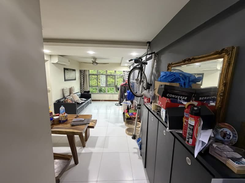 429B Yishun Avenue 11, 429B Yishun Avenue 11, 3 Bedrooms, 990 sqft, HDB Flat For Sale, by Susan Mariam (Amboi), 500165304 - Living Room - PropertyGuru.com.sg