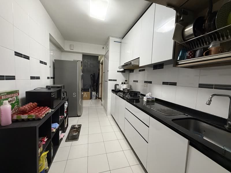 429B Yishun Avenue 11, 429B Yishun Avenue 11, 3 Bedrooms, 990 sqft, HDB Flat For Sale, by Susan Mariam (Amboi), 500165304 - Kitchen - PropertyGuru.com.sg