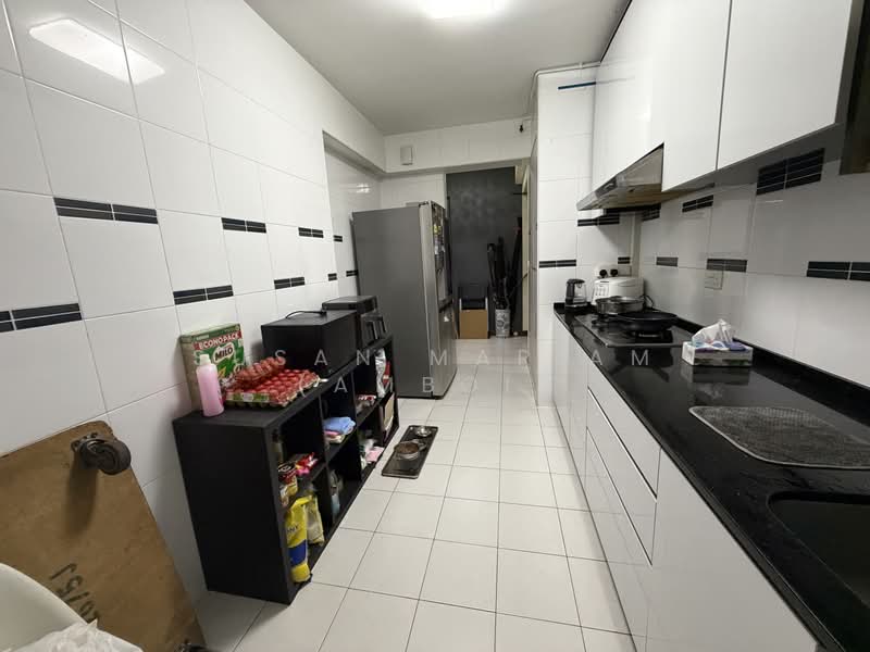 429B Yishun Avenue 11, 429B Yishun Avenue 11, 3 Bedrooms, 990 sqft, HDB Flat For Sale, by Susan Mariam (Amboi), 500165304 - Kitchen - PropertyGuru.com.sg
