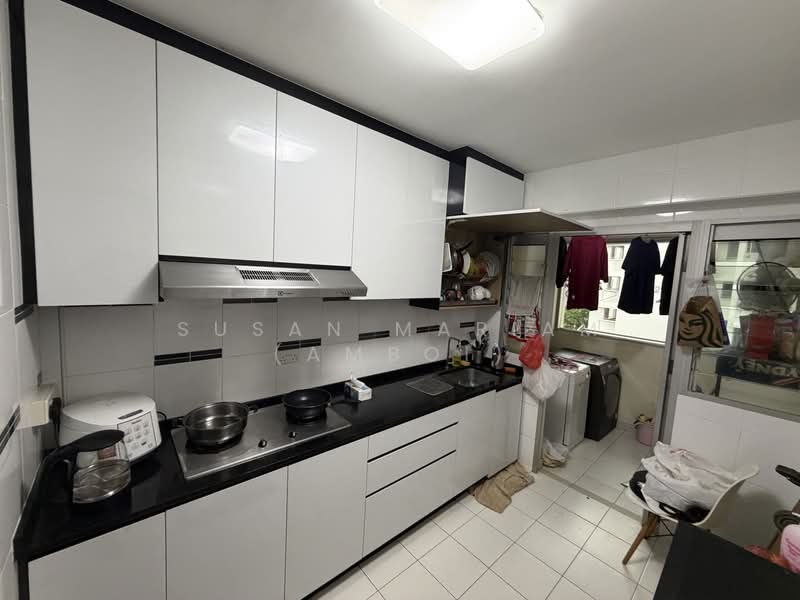 429B Yishun Avenue 11, 429B Yishun Avenue 11, 3 Bedrooms, 990 sqft, HDB Flat For Sale, by Susan Mariam (Amboi), 500165304 - Kitchen - PropertyGuru.com.sg