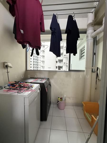 429B Yishun Avenue 11, 429B Yishun Avenue 11, 3 Bedrooms, 990 sqft, HDB Flat For Sale, by Susan Mariam (Amboi), 500165304 - Utility Area - PropertyGuru.com.sg