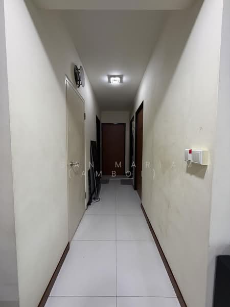 429B Yishun Avenue 11, 429B Yishun Avenue 11, 3 Bedrooms, 990 sqft, HDB Flat For Sale, by Susan Mariam (Amboi), 500165304 - Rooms Corridor - PropertyGuru.com.sg