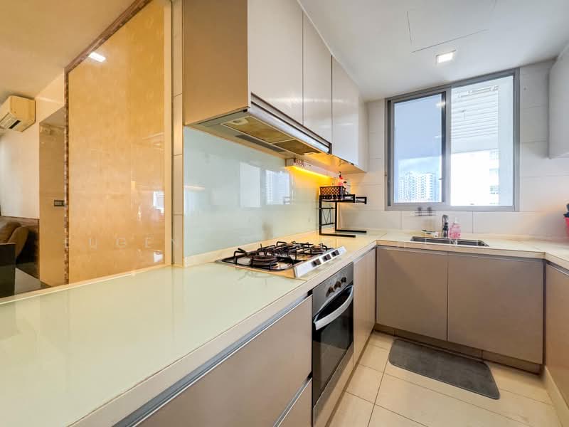 Prive, 31 Punggol Field, 3 Bedrooms, 1,055 sqft, Executive Condominium For Rent, by Eugene Sean Cheng, 500165308 - Kitchen - PropertyGuru.com.sg