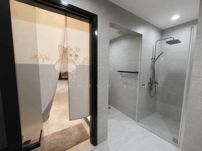 Regent Heights, 50 Bukit Batok East Avenue 5, Room Rental, 150 sqft, Condominium For Rent, by Brandon Loh, 500165311 - Bathroom - PropertyGuru.com.sg