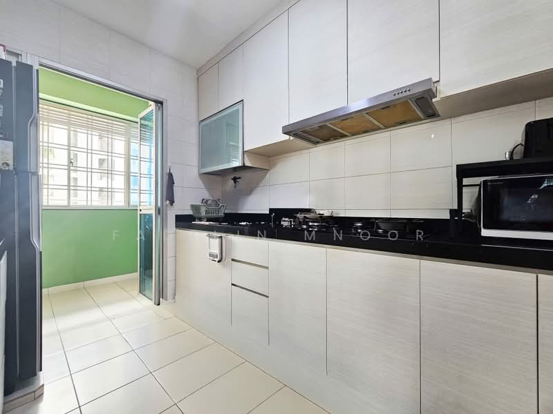 50 Commonwealth Drive, 50 Commonwealth Drive, 3 Bedrooms, 1,001 sqft, HDB Flat For Sale, by Fadzlin MNoor, 500165313 - Kitchen - PropertyGuru.com.sg