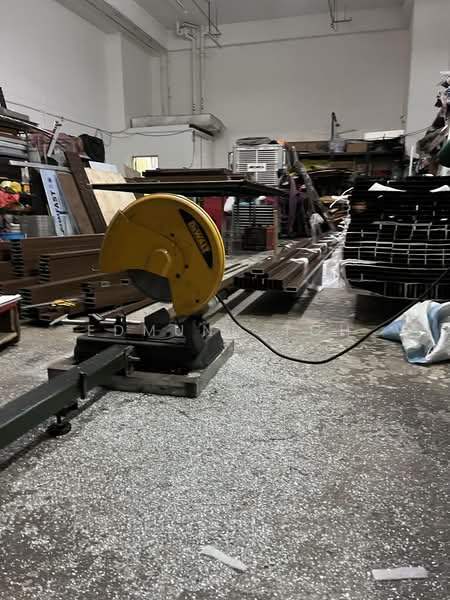 North Spring Bizhub, 11 Yishun industrial Street 1, 1,593 sqft, Light Industrial (B1) For Sale, by Edmund Toh, 500165315 - Interior - CommercialGuru.com.sg