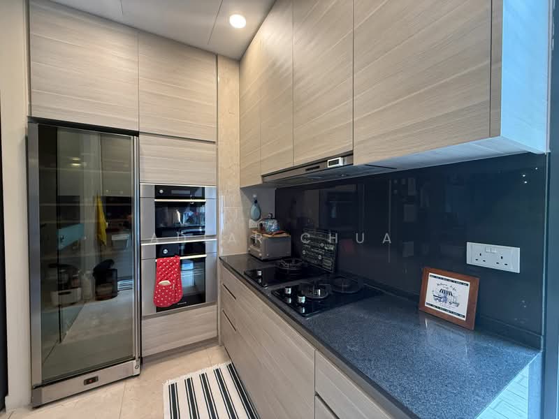 Belgravia Villas, 200 Ang Mo Kio Avenue 5, 5 Bedrooms, 3,961 sqft, Cluster House For Sale, by Adear Chua, 500165317 - Kitchen - PropertyGuru.com.sg
