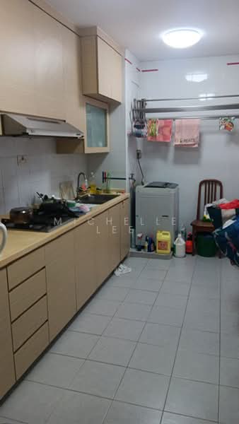 79A Toa Payoh Central, 79A Toa Payoh Central, Room Rental, 180 sqft, HDB Flat For Rent, by Michelle Lee, 500165319 - Kitchen - PropertyGuru.com.sg