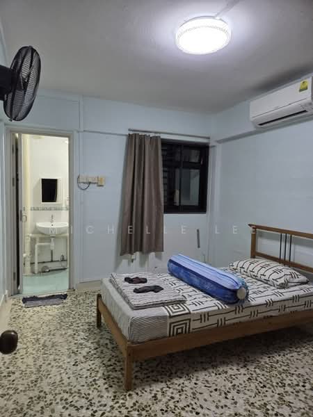 421 Ang Mo Kio Avenue 10, 421 Ang Mo Kio Avenue 10, Room Rental, 180 sqft, HDB Flat For Rent, by Michelle Lee, 500165324 - Bedroom - PropertyGuru.com.sg