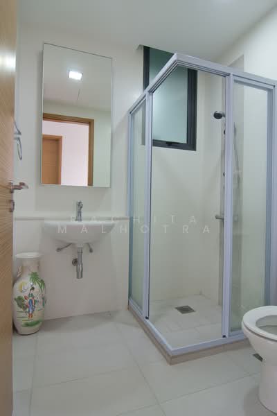 The Citrine, 18 Jalan Datoh, 3 Bedrooms, 1,981 sqft, Apartment For Sale, by Rachita Malhotra, 500165325 - Bathroom - PropertyGuru.com.sg