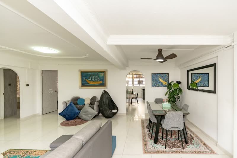 154 Simei Street 1, 154 Simei Street 1, 3 Bedrooms, 1,313 sqft, HDB Flat For Sale, by Eugene Sean Cheng, 500165328 - Living Room - PropertyGuru.com.sg