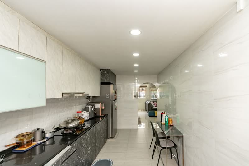 154 Simei Street 1, 154 Simei Street 1, 3 Bedrooms, 1,313 sqft, HDB Flat For Sale, by Eugene Sean Cheng, 500165328 - Kitchen - PropertyGuru.com.sg