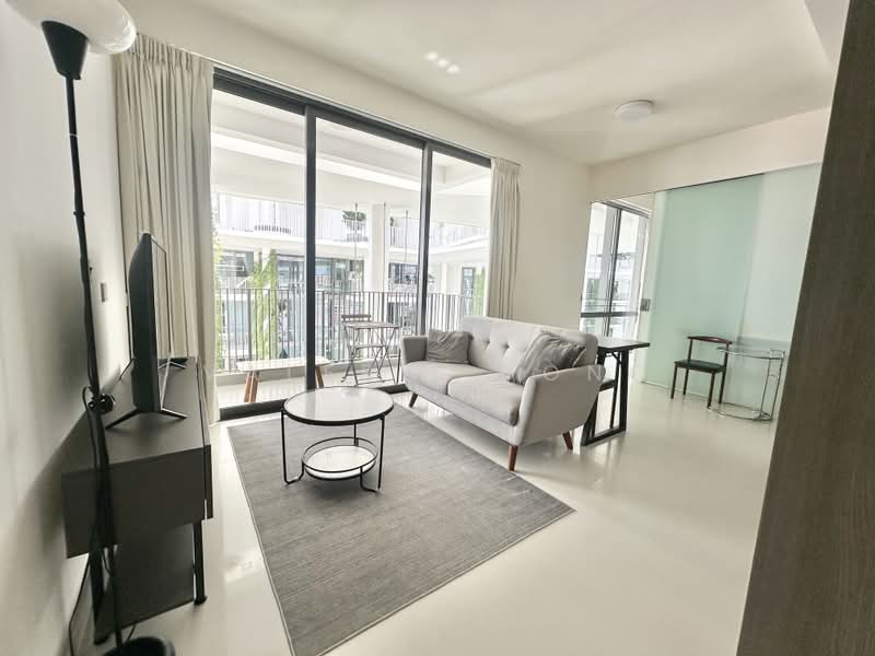 The Tembusu, 107 Tampines Road, 1 Bedroom, 474 sqft, Condominium For Rent, by Valerie Yong, 500165351 - Living Room - PropertyGuru.com.sg