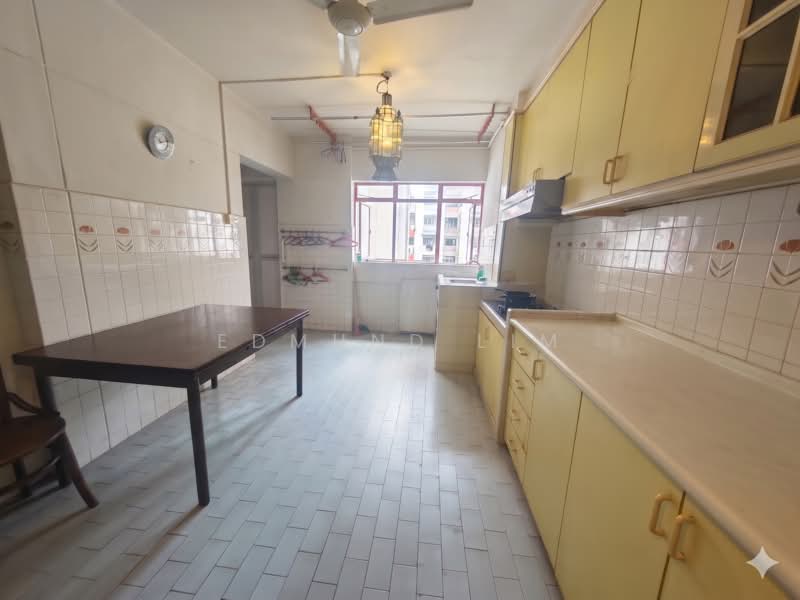 159 Bishan Street 13, 159 Bishan Street 13, 4 Bedrooms, 1,528 sqft, HDB Flat For Sale, by Edmund Lim, 500165354 - Kitchen - PropertyGuru.com.sg