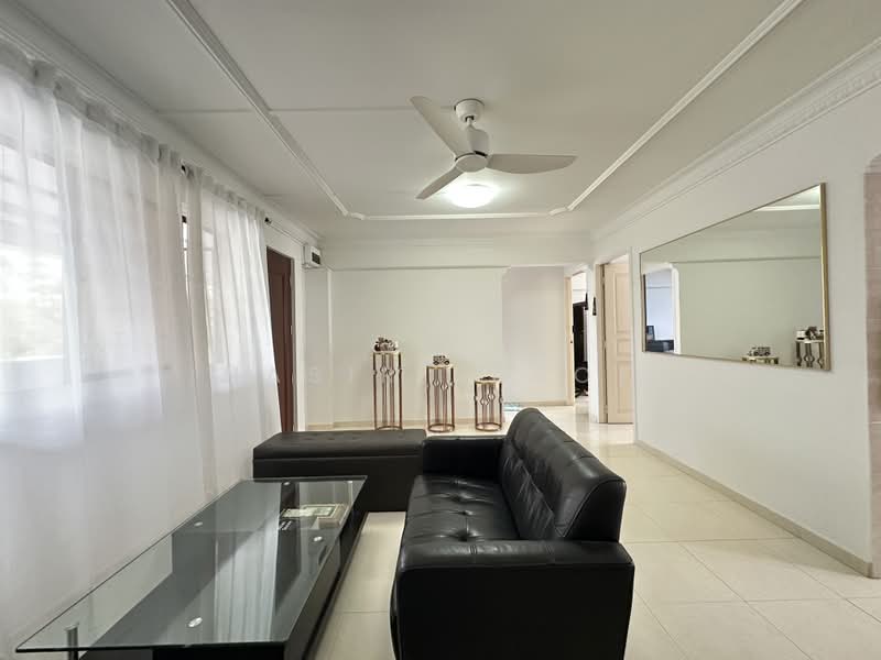 151 Simei Street 1, 151 Simei Street 1, 3 Bedrooms, 802 sqft, HDB Flat For Sale, by Nasir Eusof, 500165357 - Living Room - PropertyGuru.com.sg