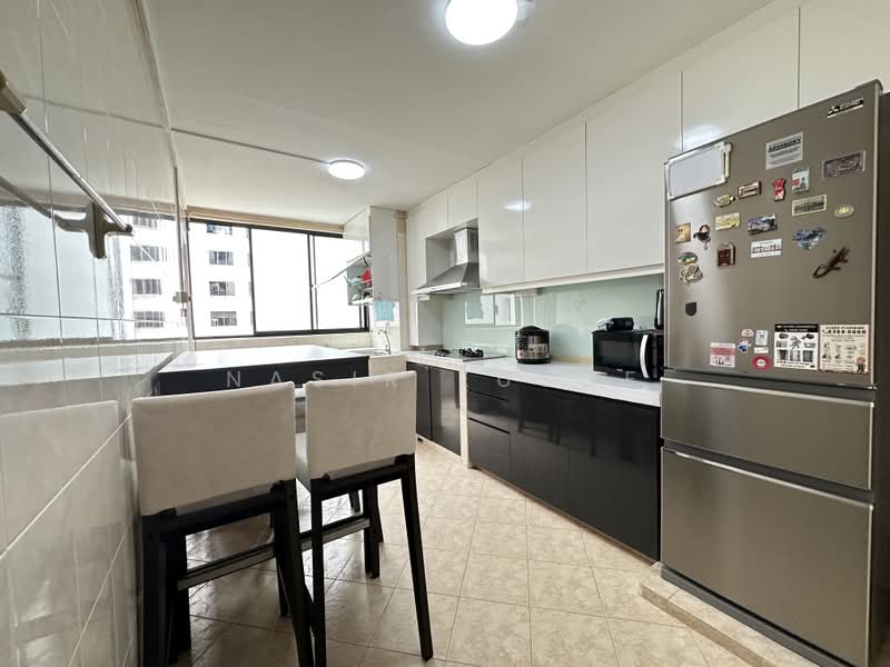 151 Simei Street 1, 151 Simei Street 1, 3 Bedrooms, 802 sqft, HDB Flat For Sale, by Nasir Eusof, 500165357 - Kitchen - PropertyGuru.com.sg