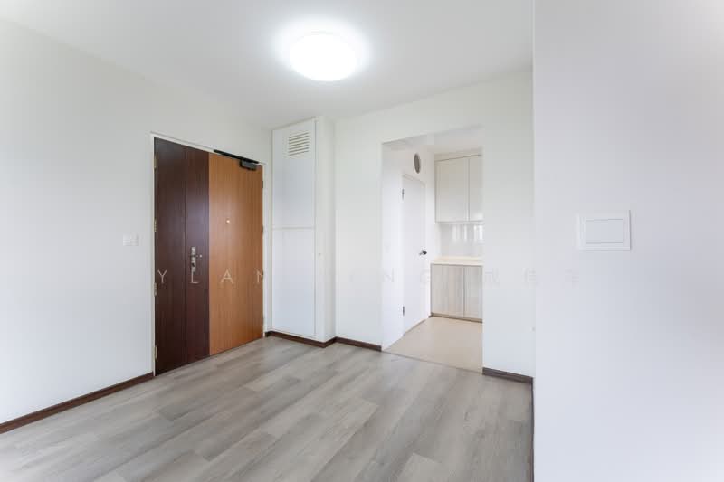 37 Margaret Drive, 37 Margaret Drive, 2 Bedrooms, 667 sqft, HDB Flat For Sale, by Dylan Seng 成伟洋, 500165364 - Entrance - PropertyGuru.com.sg