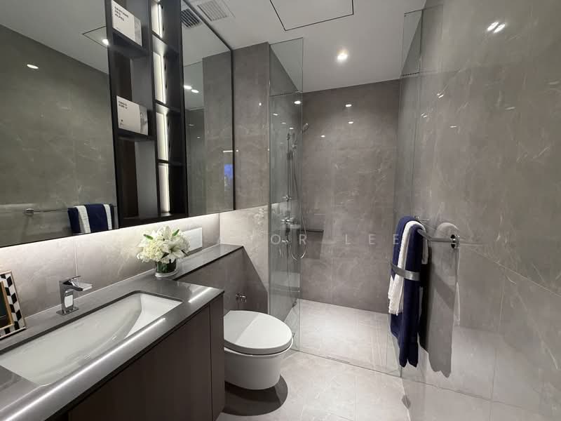 Grand Dunman, 2 Dunman Road, 5 Bedrooms, 2,131 sqft, Condominium For Sale, by Eleanor Lee, 500165376 - Bathroom - PropertyGuru.com.sg