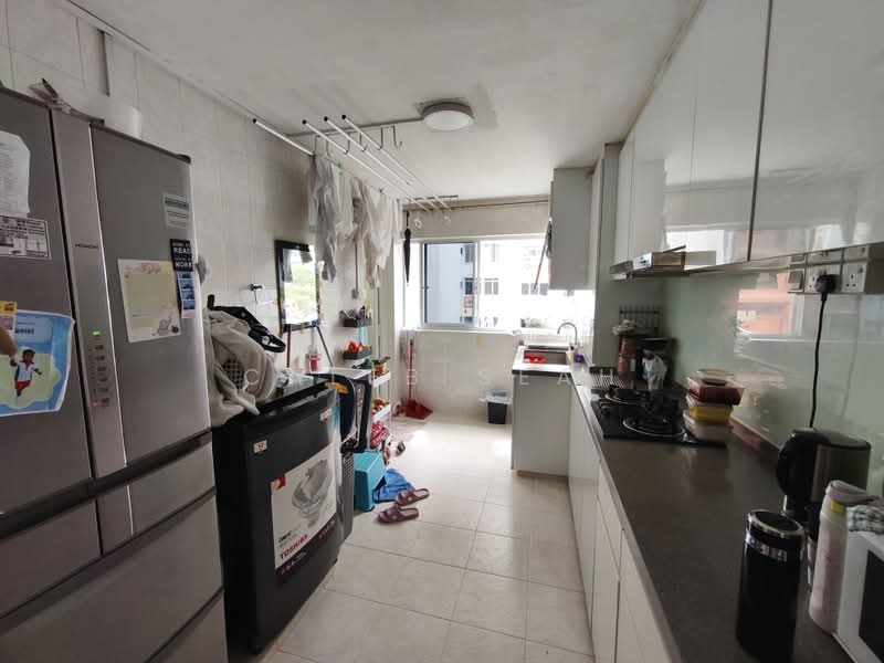 336 Woodlands Avenue 1, 336 Woodlands Avenue 1, 3 Bedrooms, 893 sqft, HDB Flat For Sale, by Caleb Seah, 500165383 - Kitchen - PropertyGuru.com.sg