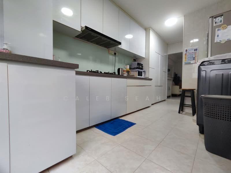 336 Woodlands Avenue 1, 336 Woodlands Avenue 1, 3 Bedrooms, 893 sqft, HDB Flat For Sale, by Caleb Seah, 500165383 - Kitchen - PropertyGuru.com.sg