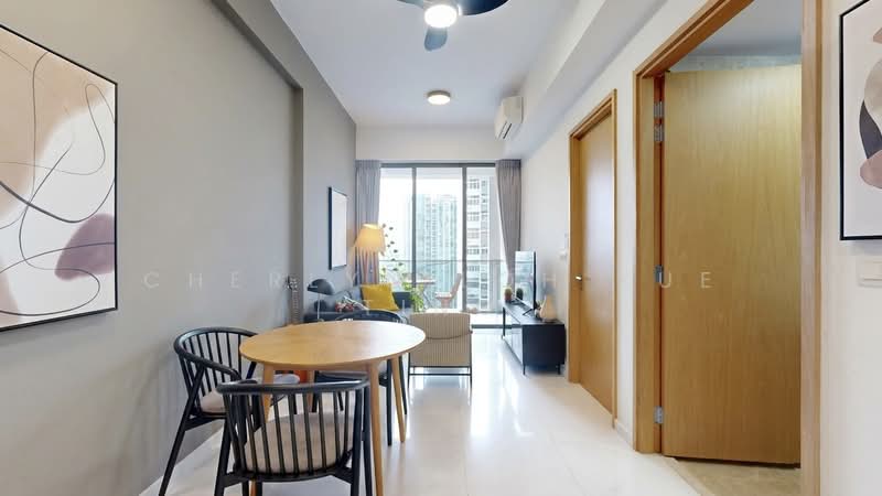 Nyon, 12 Amber Road, 2 Bedrooms, 721 sqft, Condominium For Sale, by Cherlyn Loh Xue Ting, 500165392 - Living Room - PropertyGuru.com.sg