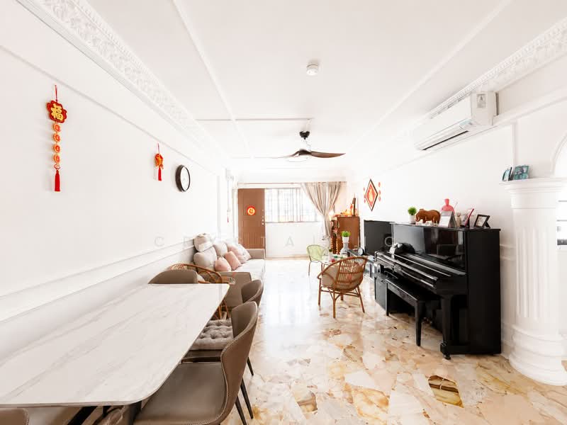 925 Tampines Street 91, 925 Tampines Street 91, Room Rental, 100 sqft, HDB Flat For Rent, by Crystal Ho, 500165393 - Living Room - PropertyGuru.com.sg