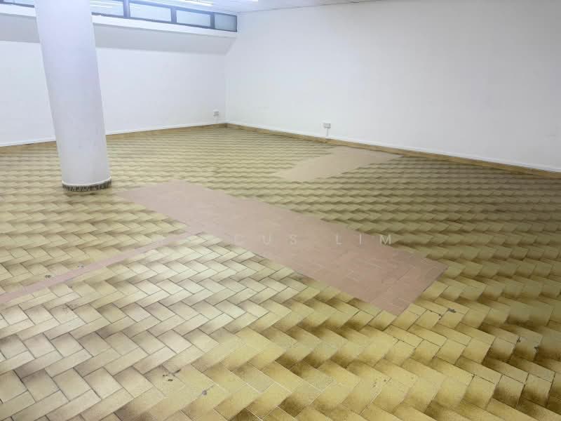 Sim Lim Tower, 10 Jalan Besar, Singapore, 1,582 sqft, Mall Shop For Rent, by Marcus Lim, 500165394 - Interior - CommercialGuru.com.sg