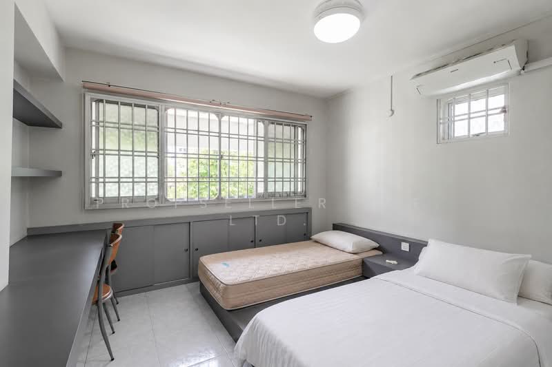 535 Hougang Street 52, 535 Hougang Street 52, 3 Bedrooms, 1,098 sqft, HDB Flat For Sale, by Reine Chan, 500165402 - Bedroom - PropertyGuru.com.sg