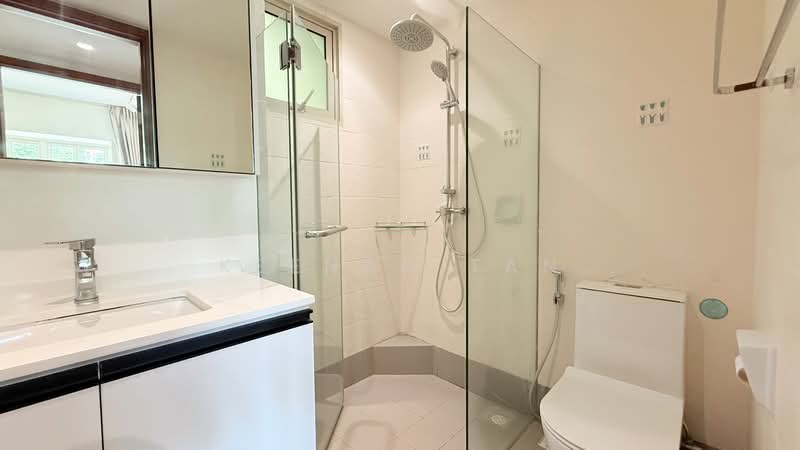 The Gardens at Bishan, 1 Sin Min Walk, 2 Bedrooms, 883 sqft, Condominium For Rent, by Keenan Tan, 500165405 - Common Bathroom - PropertyGuru.com.sg