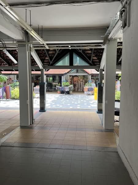 Blk 185 toa Payoh Central, Toa Payoh Central, 1,345 sqft, Shop / Shophouse For Sale, by Edmund Toh, 500165406 - Exterior - CommercialGuru.com.sg