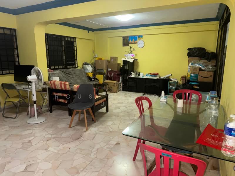 223 Choa Chu Kang Central, 223 Choa Chu Kang Central, 3 Bedrooms, 1,119 sqft, HDB Flat For Rent, by Marcus Cheng Jia Jun, 500165416 - Living Room - PropertyGuru.com.sg