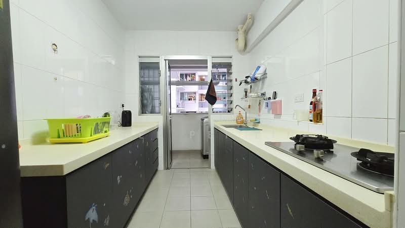 488D Choa Chu Kang Avenue 5, 488D Choa Chu Kang Avenue 5, 3 Bedrooms, 990 sqft, HDB Flat For Sale, by Quek Pei Lin, 500165422 - Kitchen - PropertyGuru.com.sg