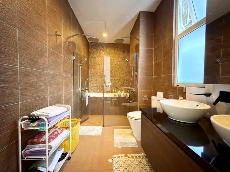 Lengkok Mariam, , 10+ Bedrooms, 11,000 sqft, Detached House For Sale, by Dane Kau 高国豪, 500165431 - Bathroom - PropertyGuru.com.sg