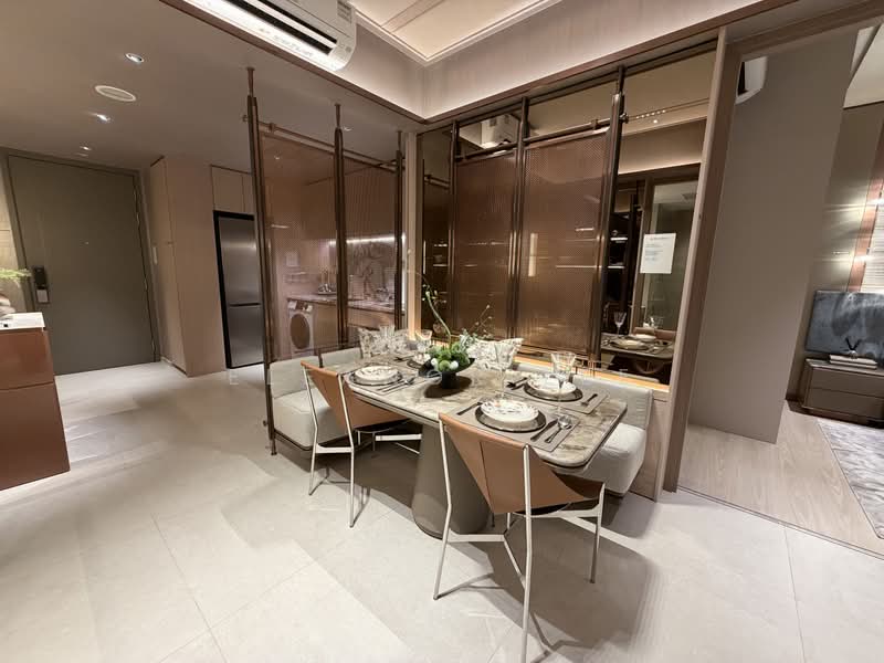 Vela Bay, Bayshore Road, 2 Bedrooms, 592 sqft, Condominium For Sale, by Eleanor Lee, 500165432 - Dining Room - PropertyGuru.com.sg